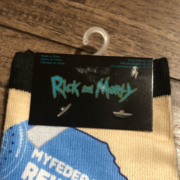 (SALE🚨) Rick And Morty Socks - Picture 5 of 5